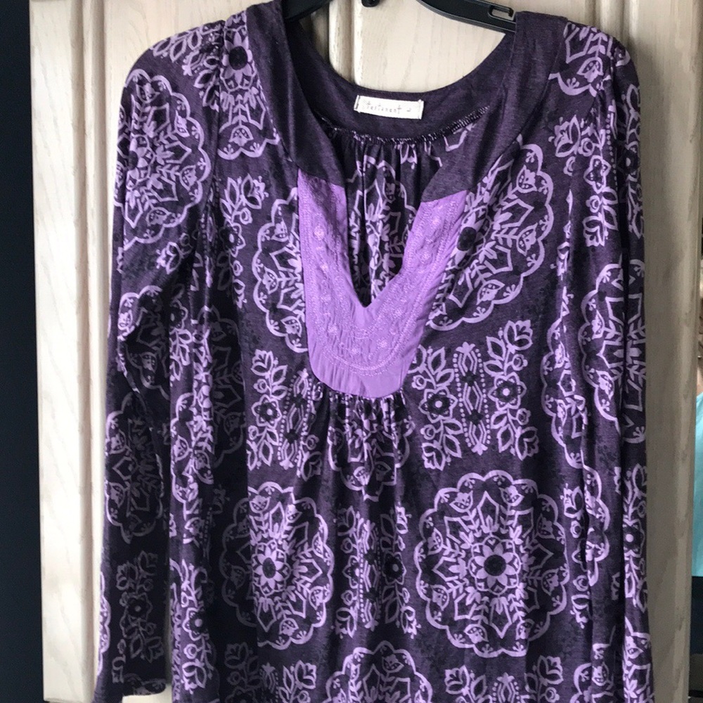 Testament long sleeve top size large